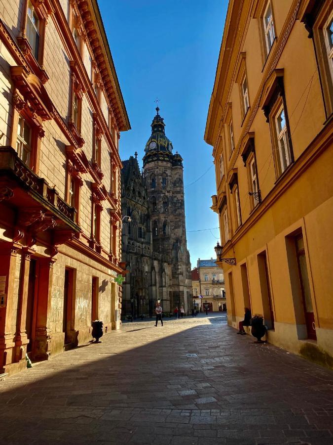 Apartment In City Center Koszyce Zewnętrze zdjęcie